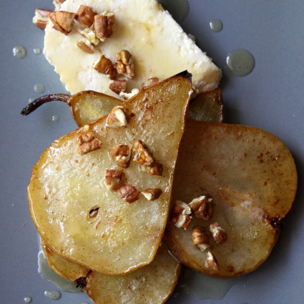 grilled pears3 square resized